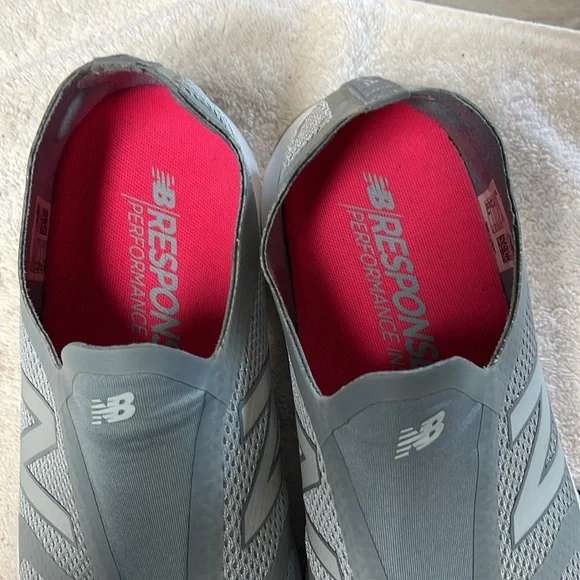 New balance slip on sneakers - Picture 11 of 12